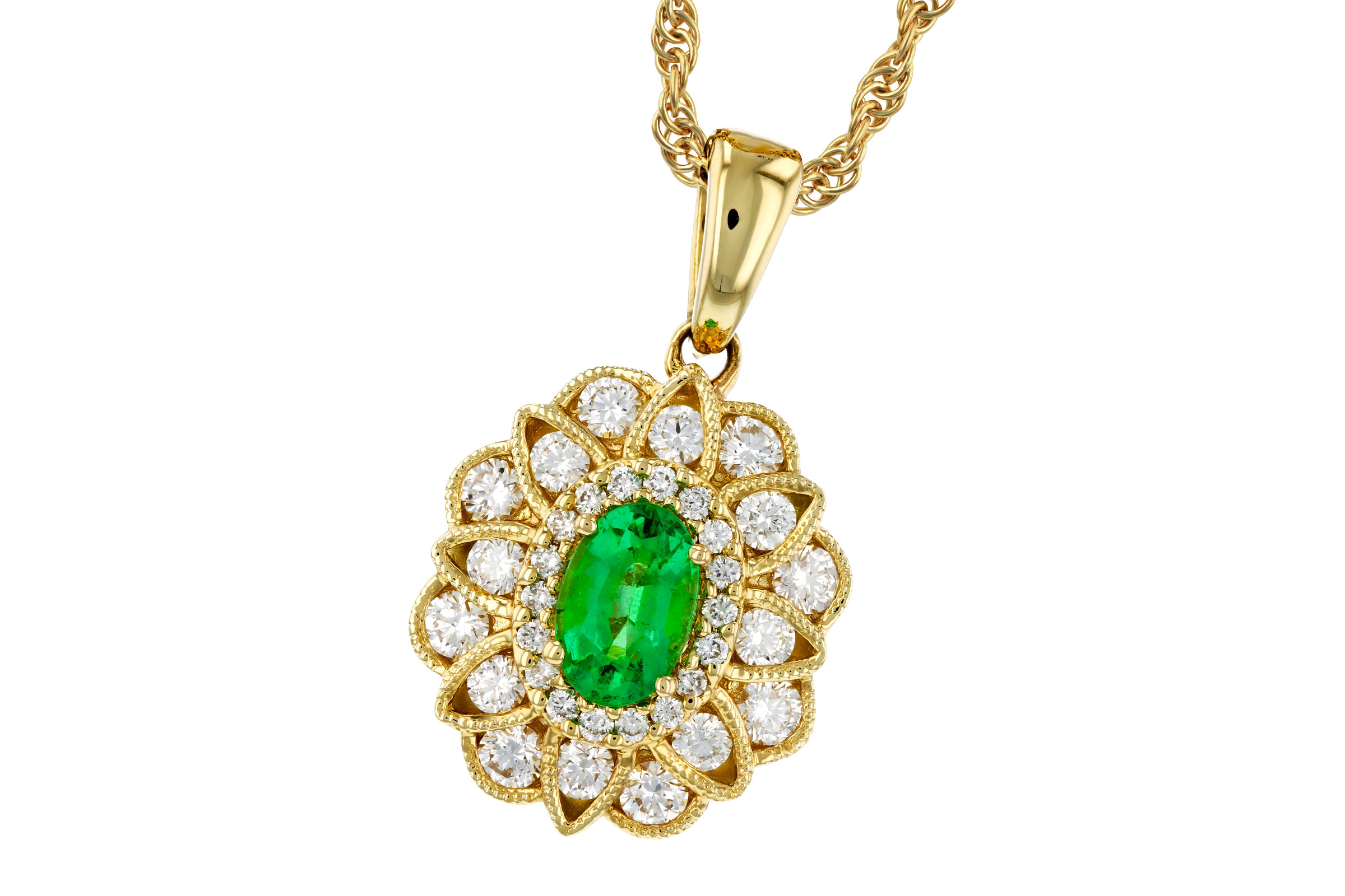 A311-83326: NECK .46 EMERALD .98 TGW (6X4 EMER)