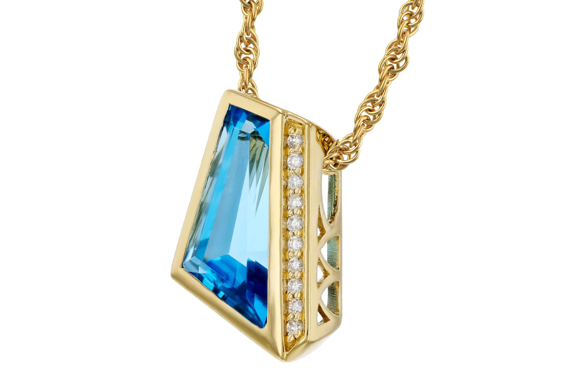 D311-84235: NECKLACE 2.42 SWISS BLUE TOPAZ 2.46 TGW