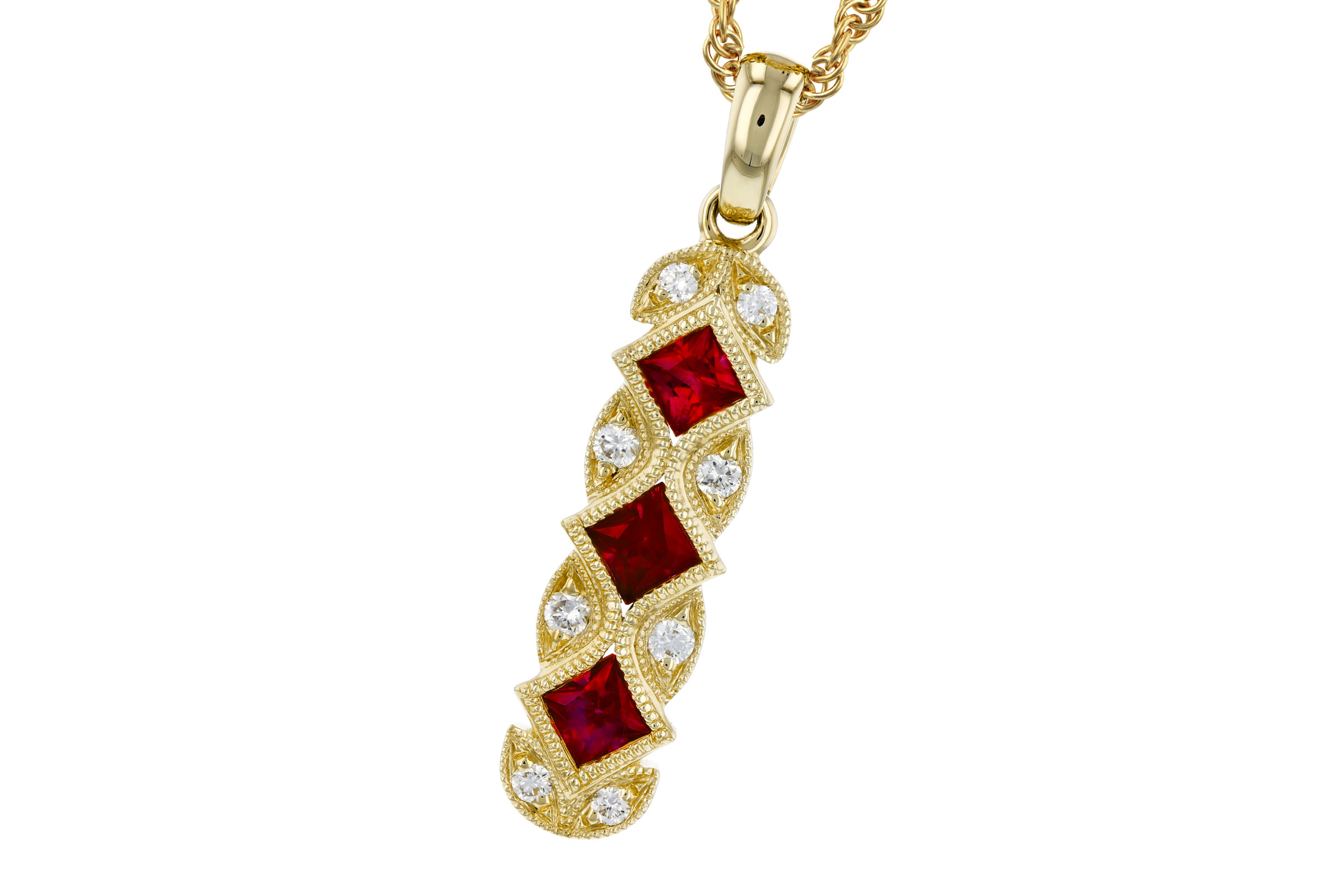E311-83316: NECKLACE .55 TW RUBY .64 TGW